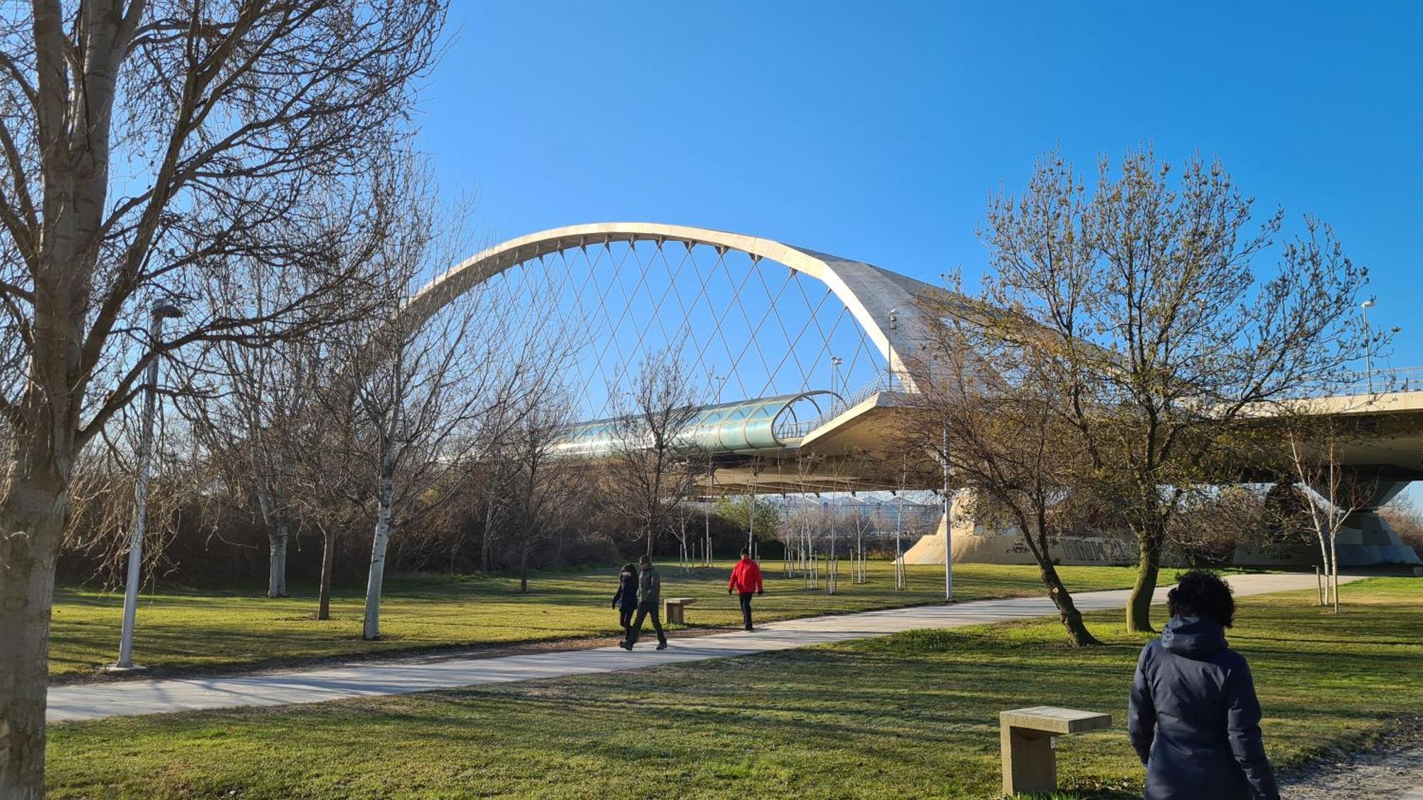 Mirador Del Portillo Saragossa Exterior foto